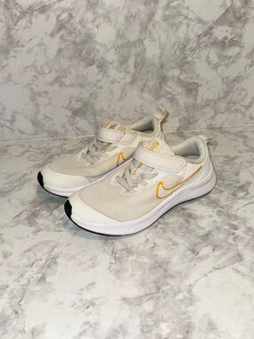 Nike Star Runner 3 Sneakers - Size 1Y